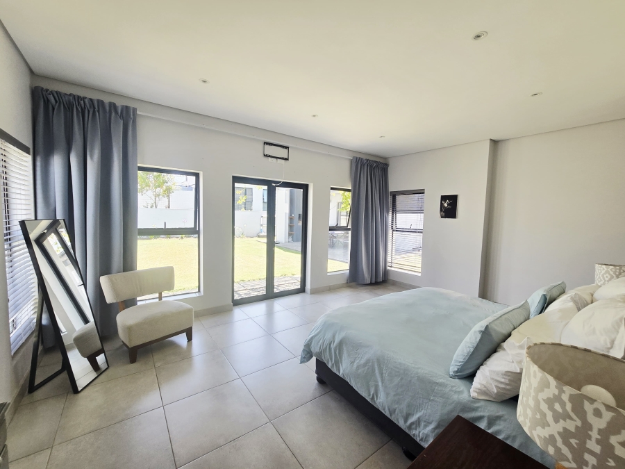 4 Bedroom Property for Sale in Kingswood Golf Estate Western Cape